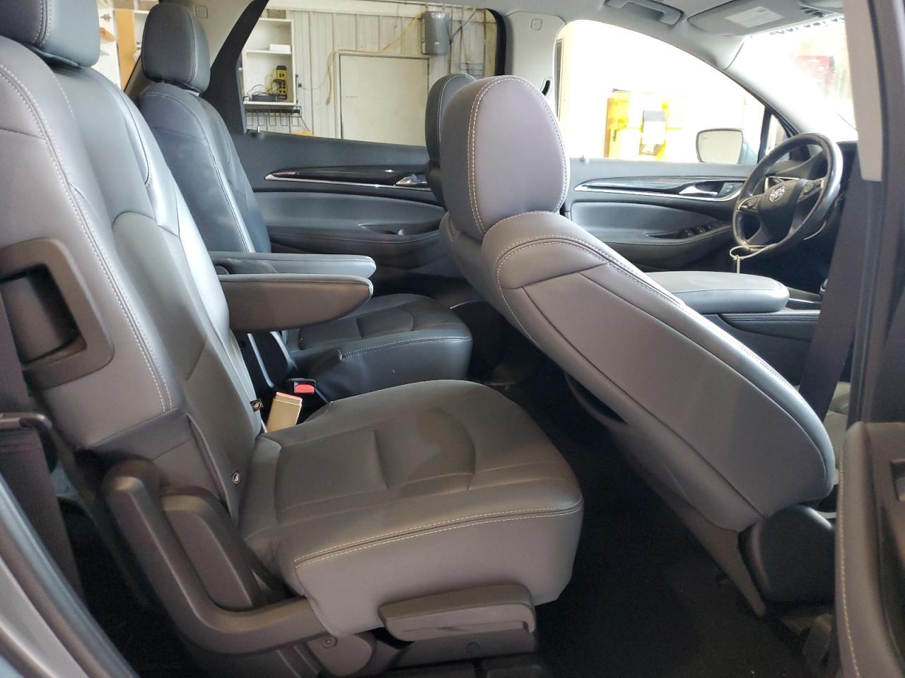 BUICK ENCLAVE ESSENCE