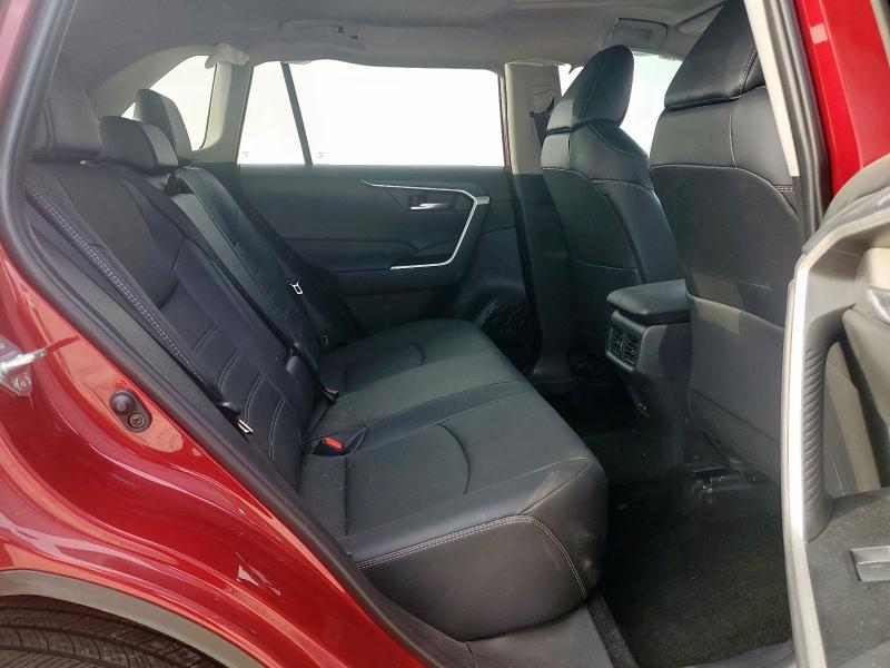 2024 TOYOTA RAV4 XLE PREMIUM 2T3C1RFV1RW352188