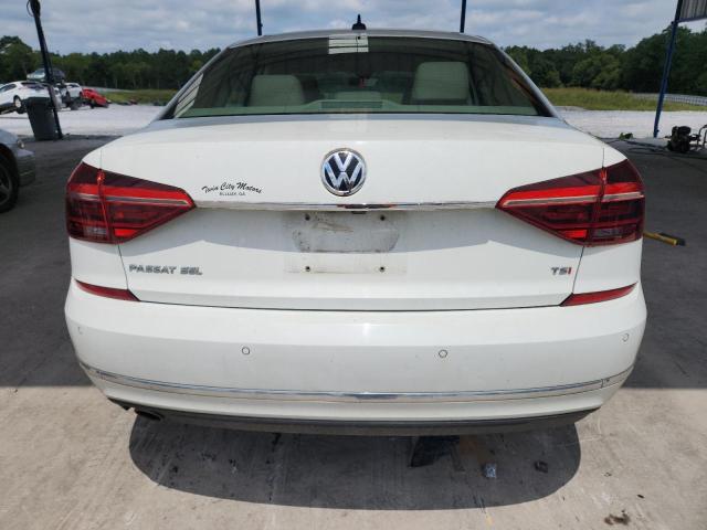 2017 VOLKSWAGEN PASSAT SEL 1VWCT7A31HC016589