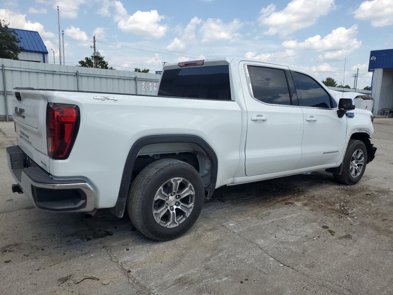 GMC SIERRA K1500 SLE
