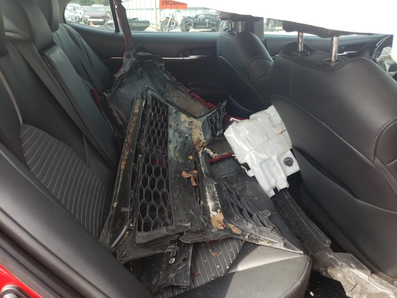 TOYOTA CAMRY SE NIGHT SHADE