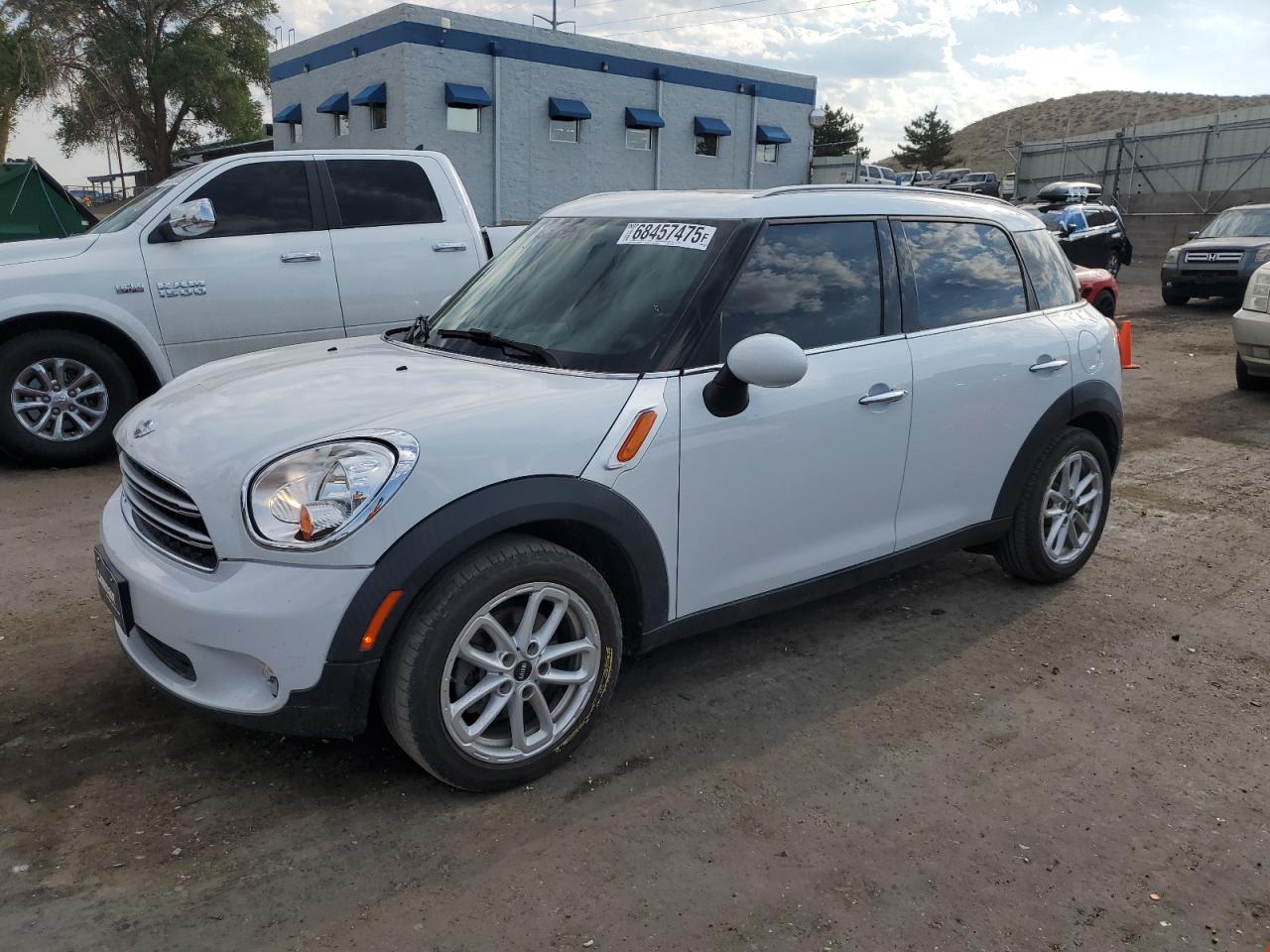 MINI COOPER COUNTRYMAN