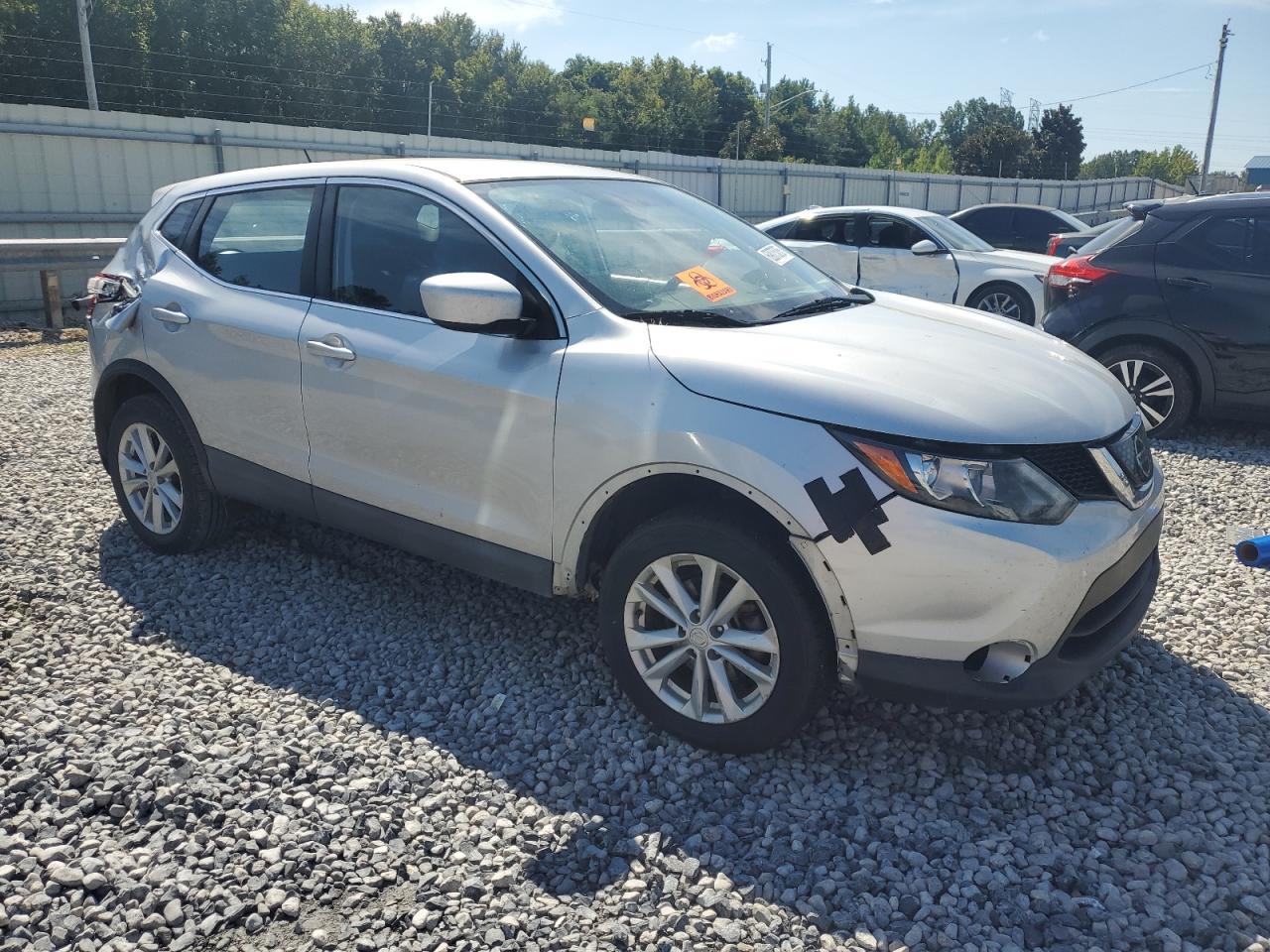 NISSAN ROGUE SPORT S