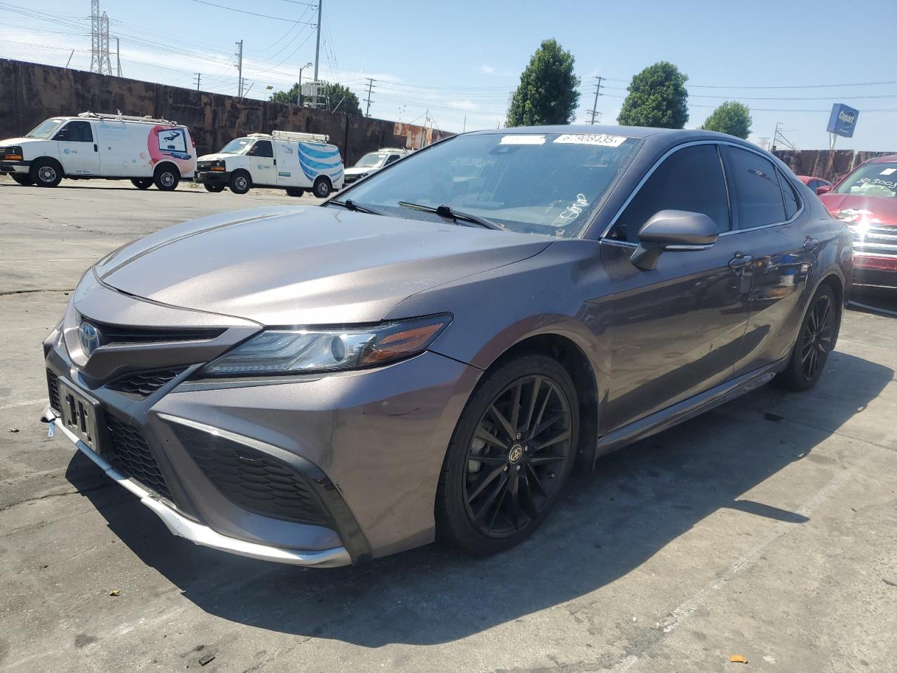 TOYOTA CAMRY XSE