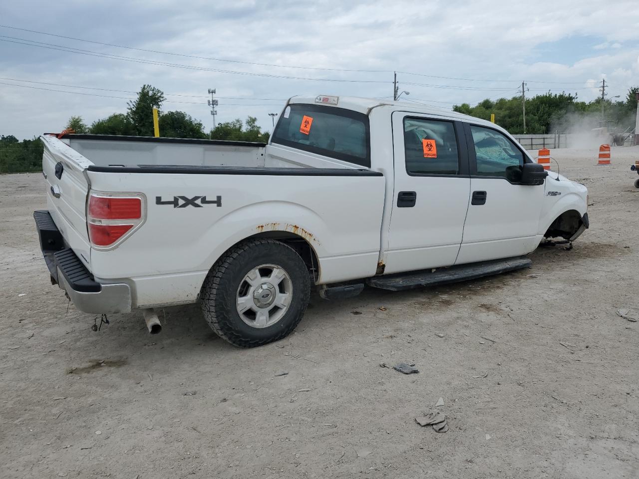 FORD F-150 SUPERCREW