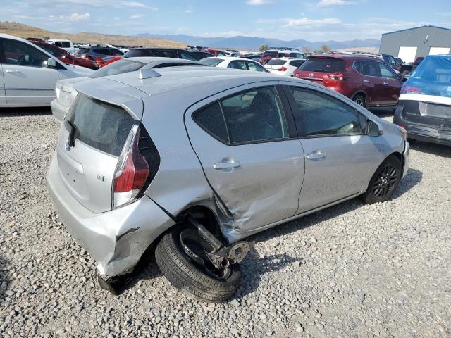 2016 TOYOTA PRIUS C JTDKDTB39G1120454