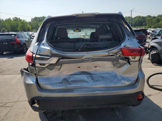 2019 TOYOTA HIGHLANDER 5TDKZRFH8KS555407
