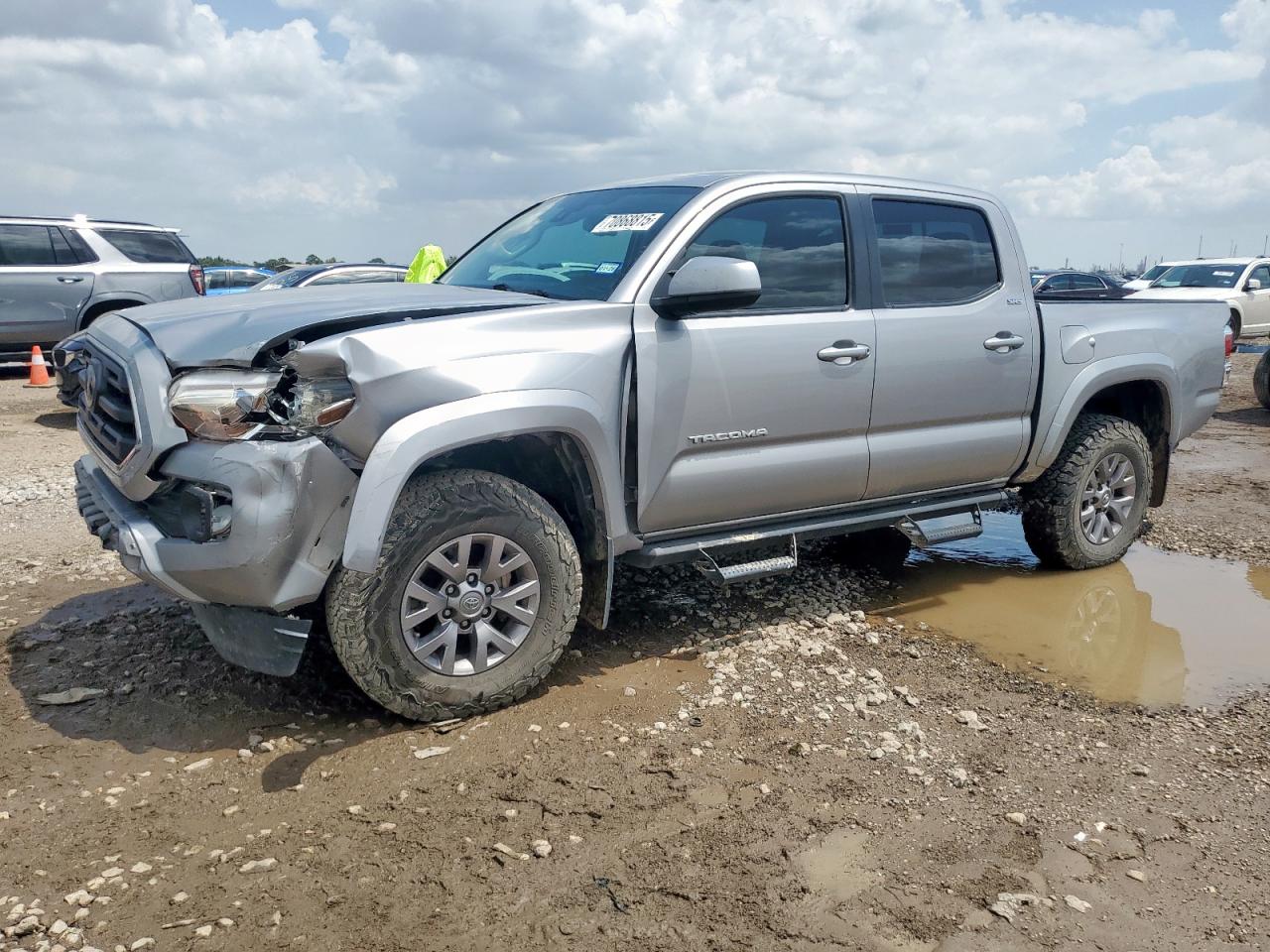 TOYOTA TACOMA DOUBLE CAB