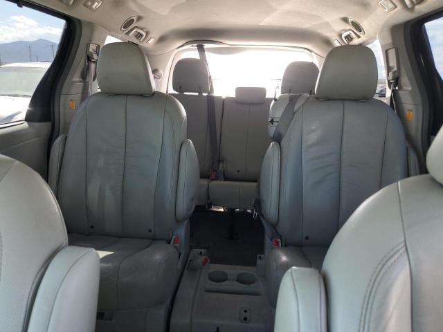 2011 TOYOTA SIENNA XLE - 5TDYK3DC1BS020082