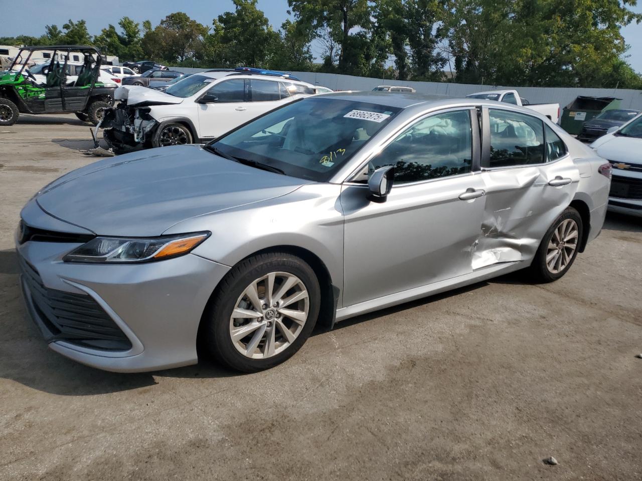 TOYOTA CAMRY LE