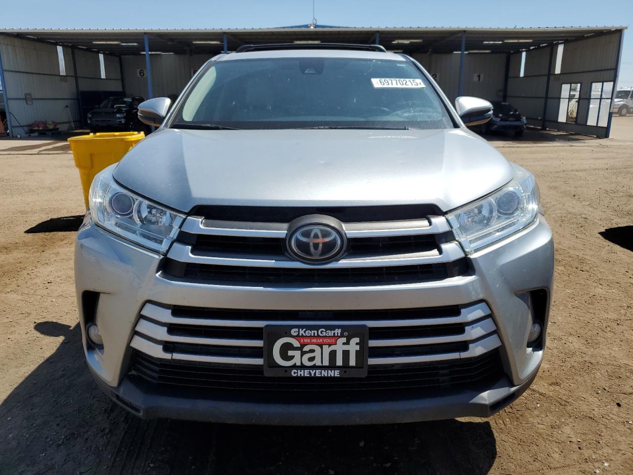 TOYOTA HIGHLANDER LE