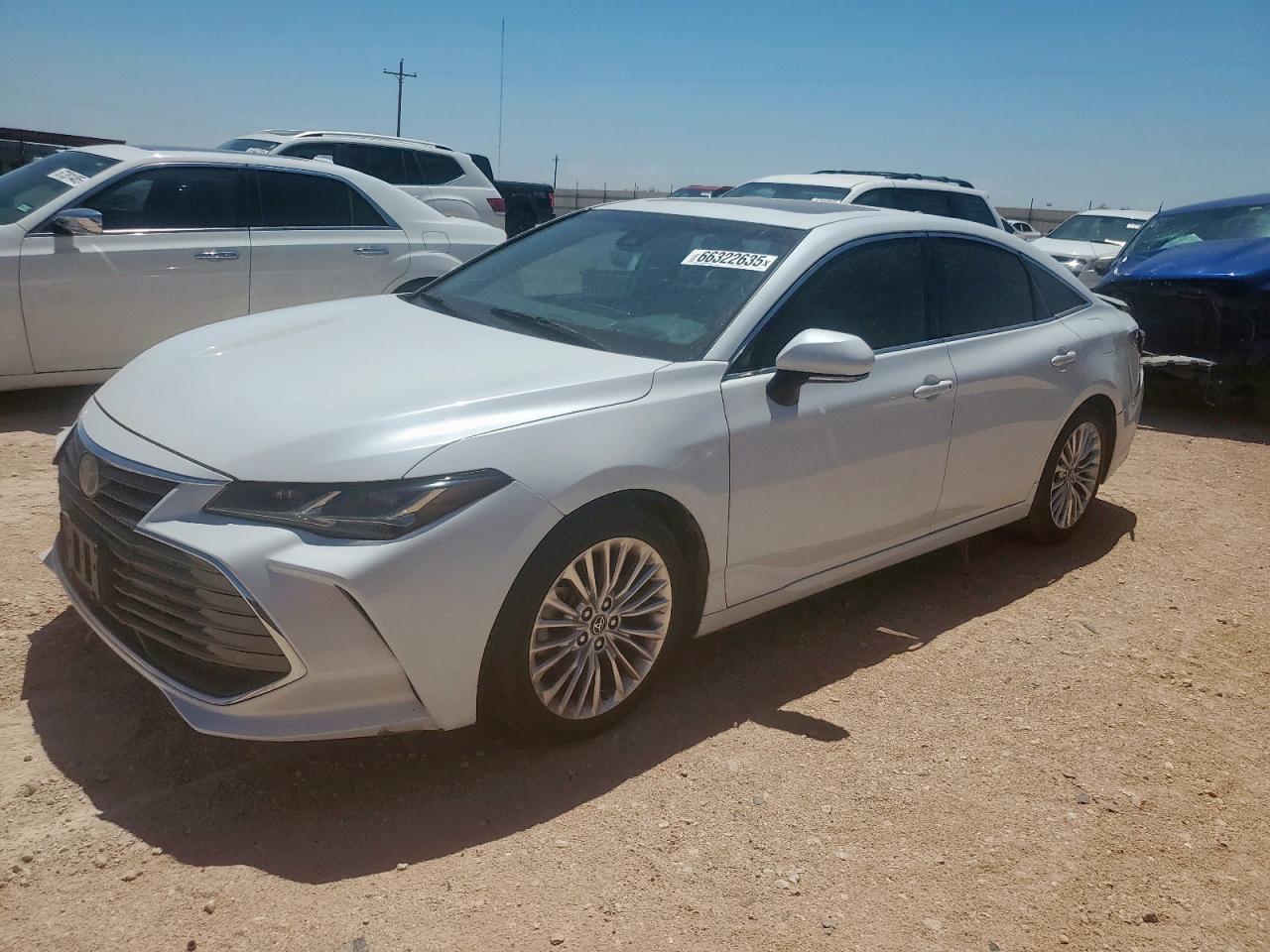 TOYOTA AVALON XLE