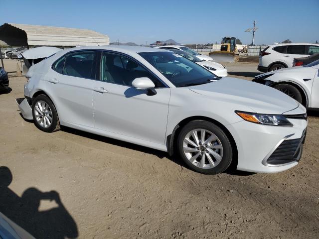 2022 TOYOTA CAMRY LE 4T1R11AK5NU069174