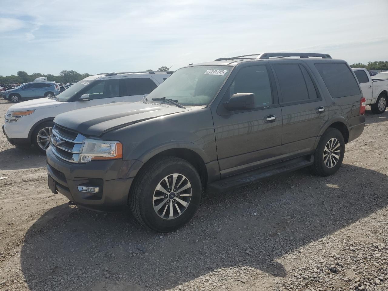 FORD EXPEDITION XLT