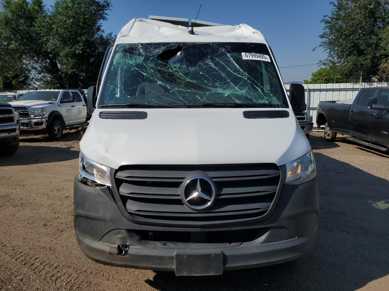 MERCEDES-BENZ SPRINTER 2500