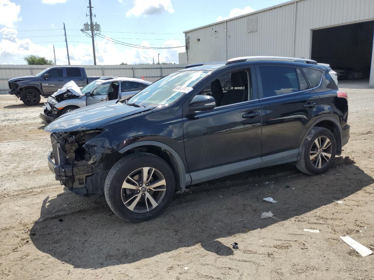 TOYOTA RAV4 XLE