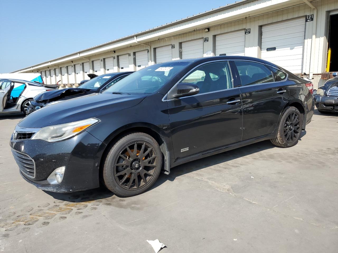 TOYOTA AVALON XLE