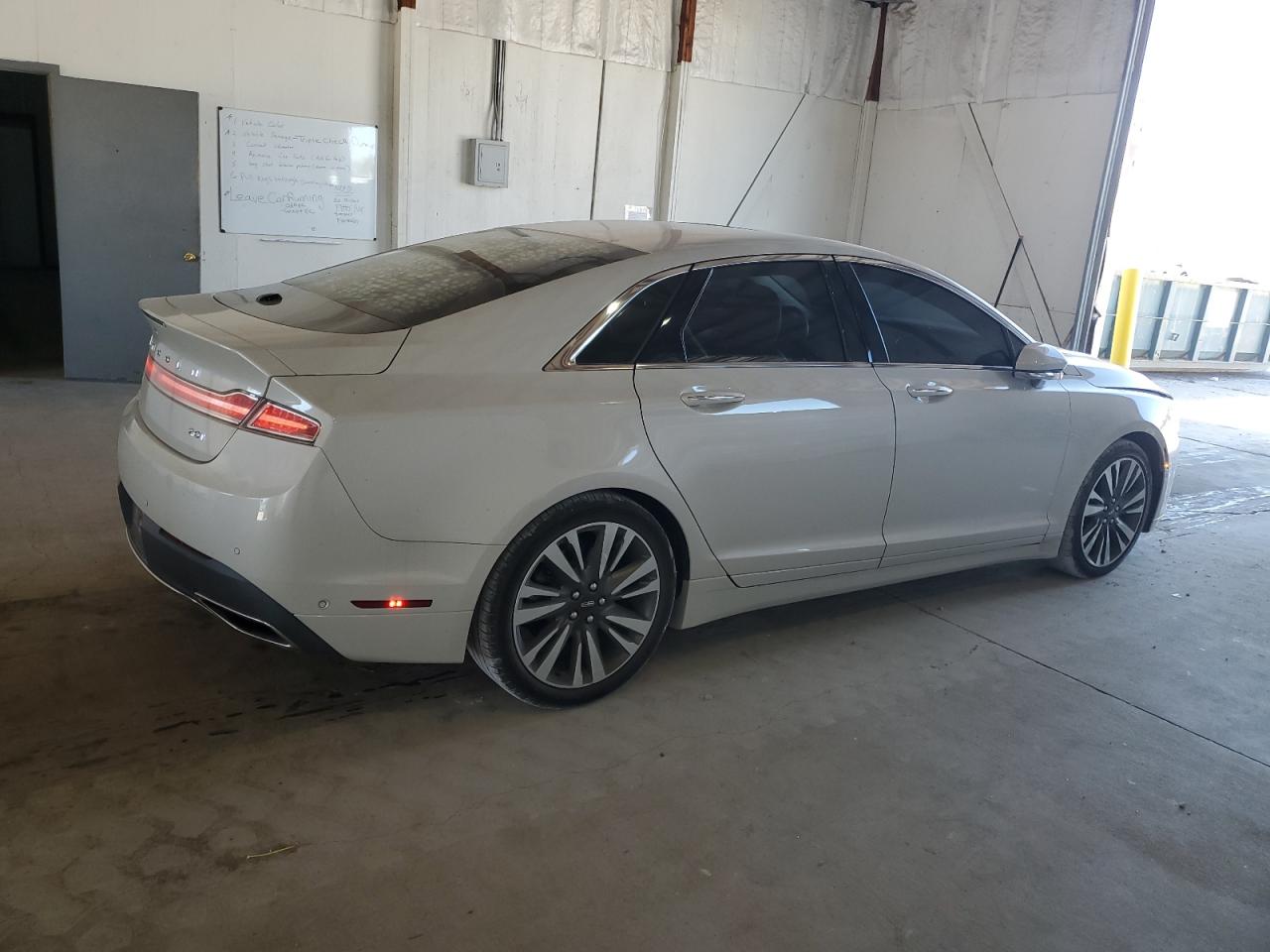 LINCOLN MKZ RESERVE