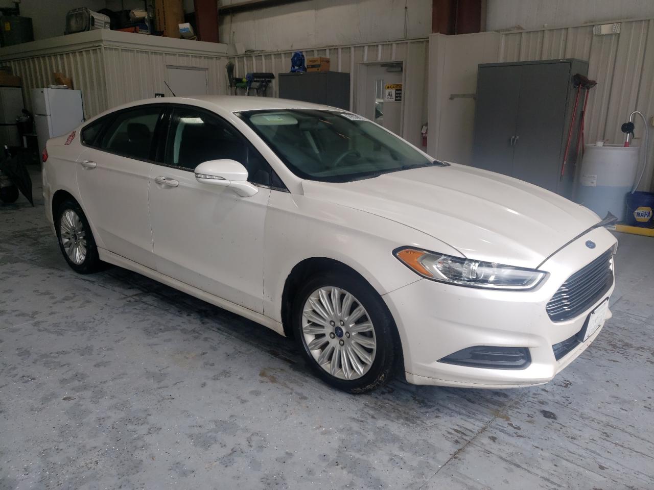 FORD FUSION SE HYBRID