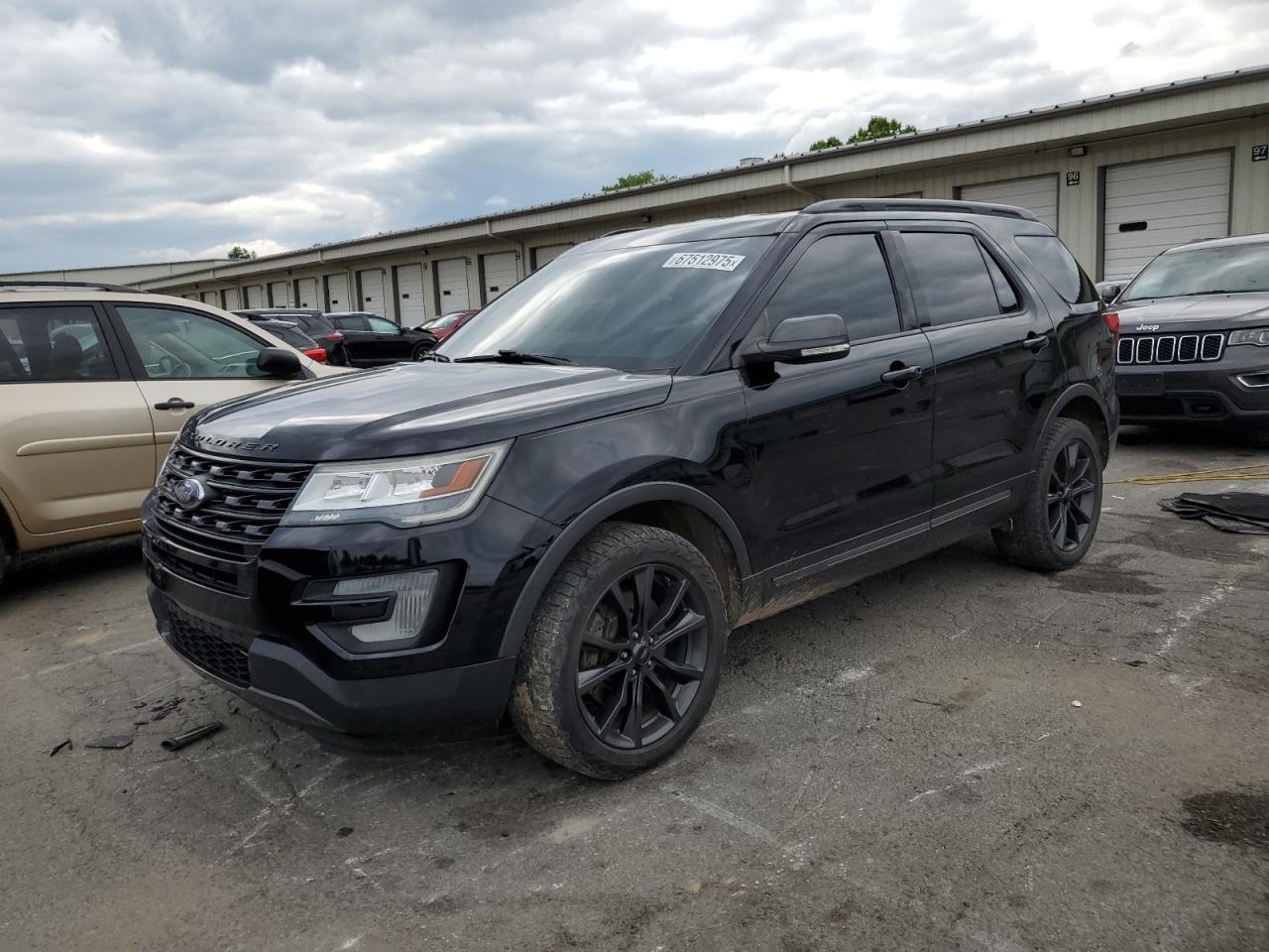 FORD EXPLORER XLT