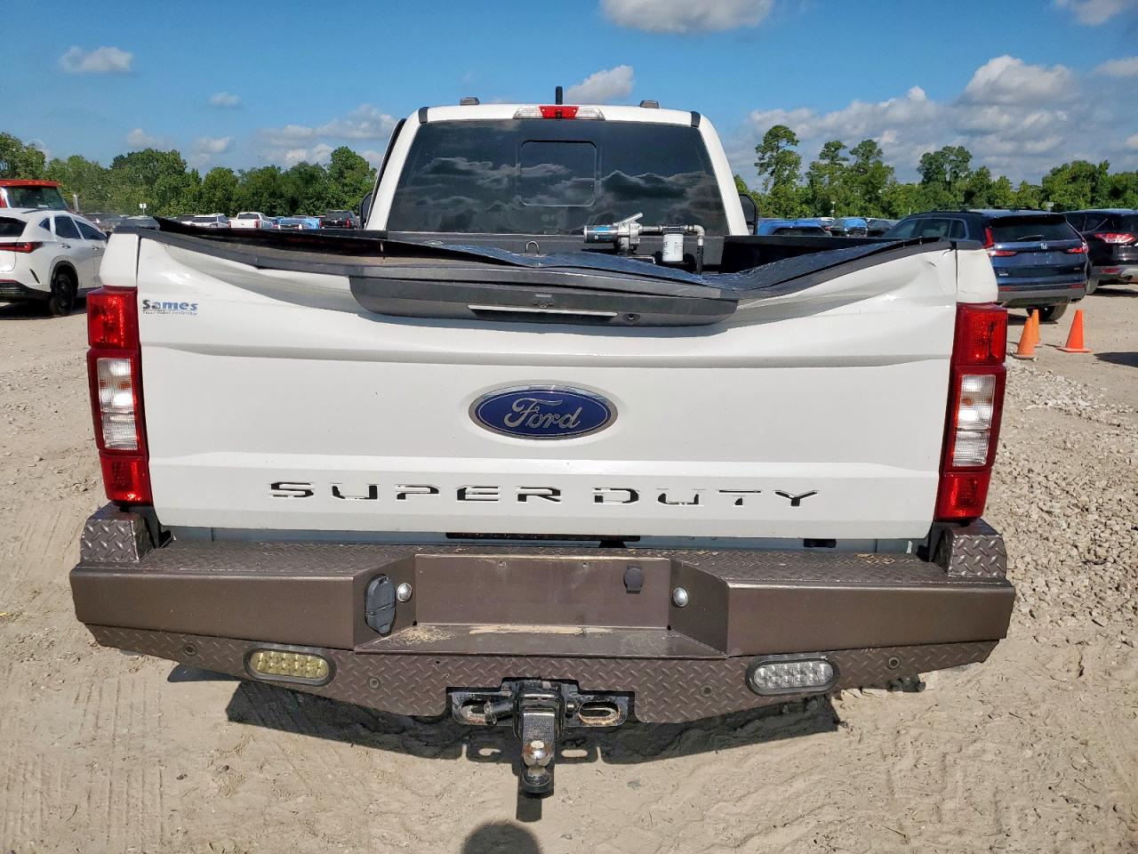 FORD F-350 SUPER DUTY