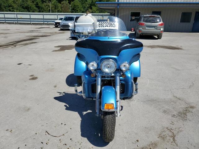 2011 HARLEY-DAVIDSON FLHTCUTG 1HD1MAM11BB851263