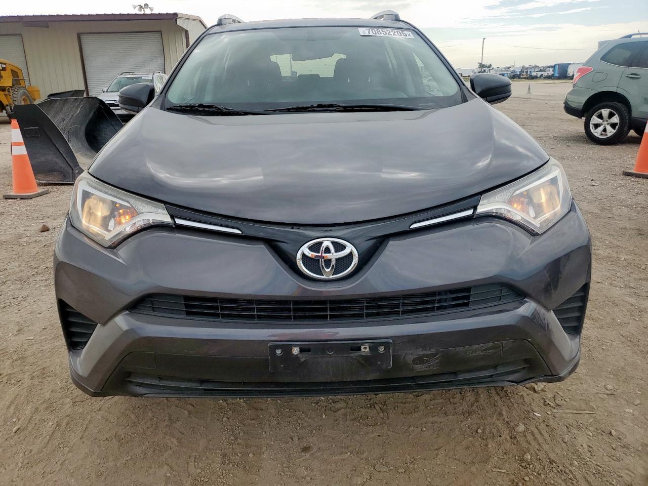 TOYOTA RAV4 LE