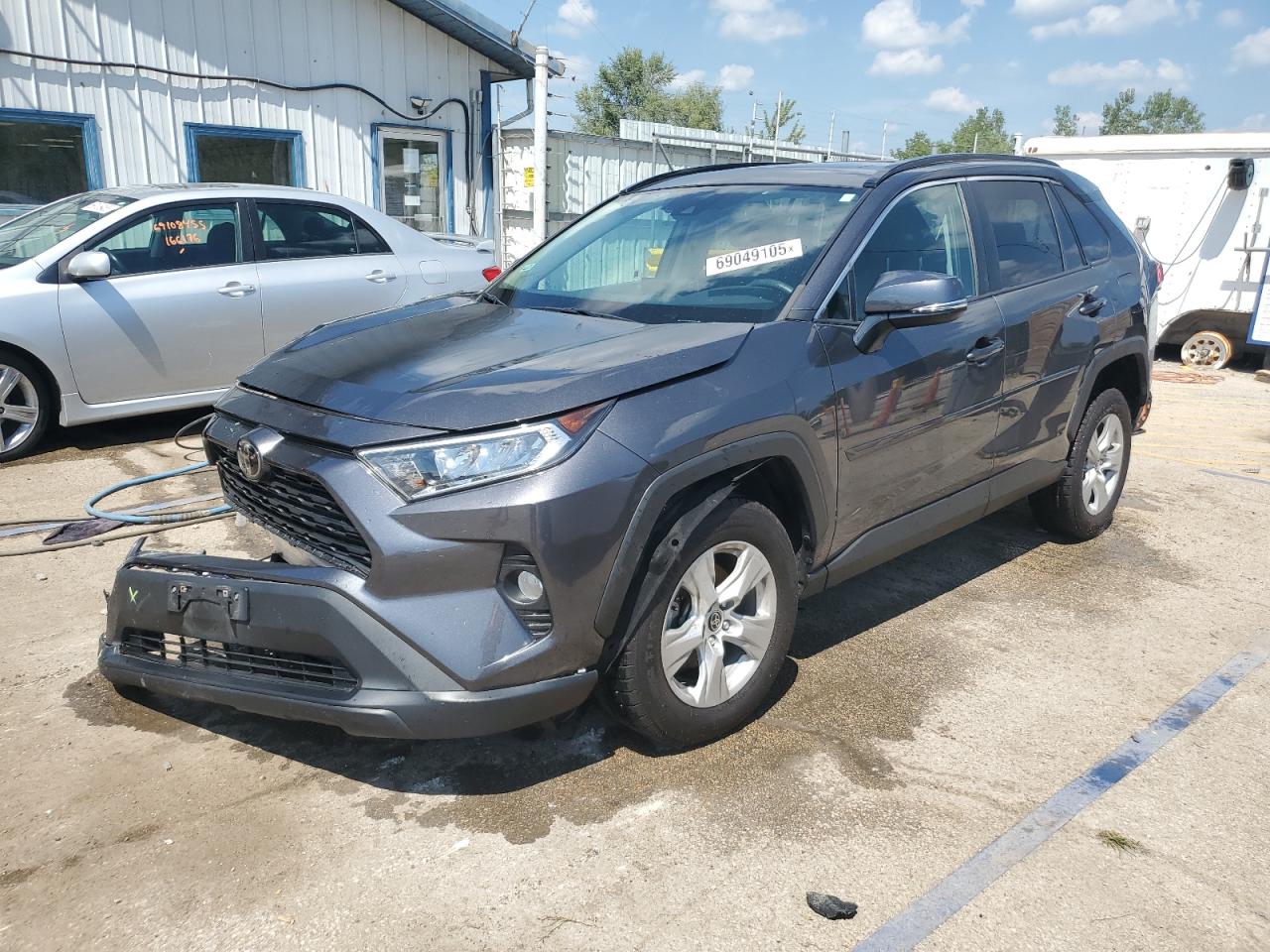 TOYOTA RAV4 XLE