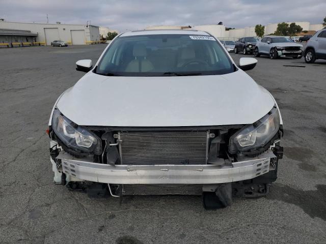 2017 HONDA CIVIC EX 19XFC2F70HE227452