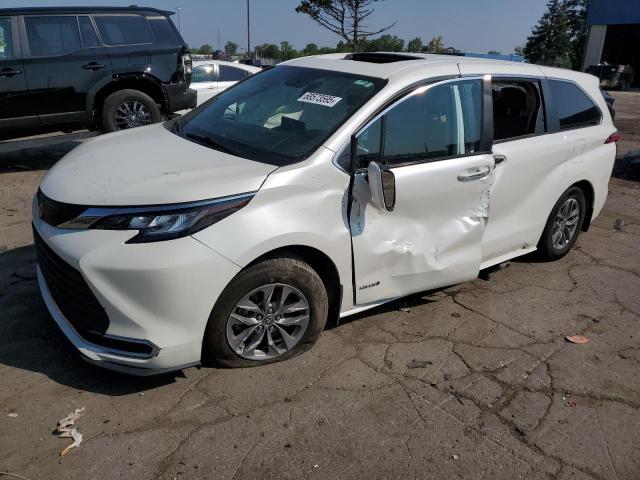 2021 TOYOTA SIENNA LE - 5TDGRKECXMS001825