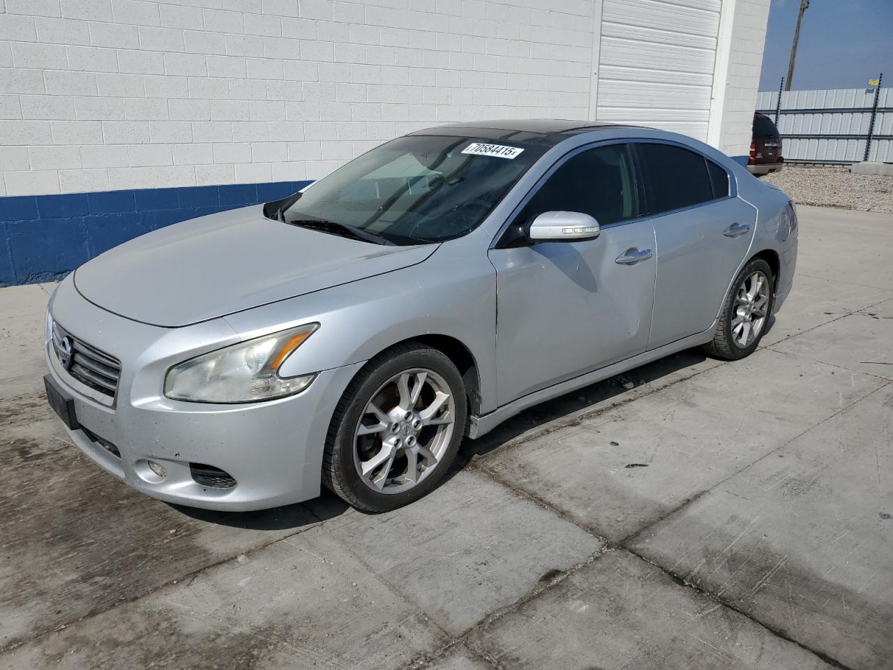 NISSAN MAXIMA S