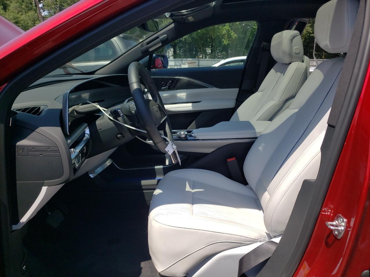 CADILLAC LYRIQ LUXURY