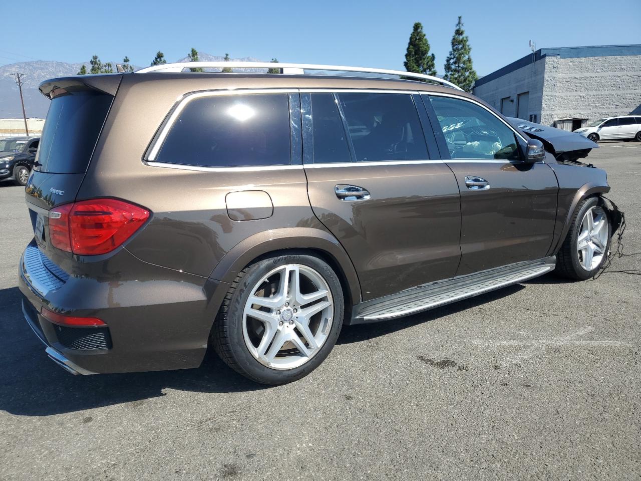 MERCEDES-BENZ GL-CLASS 550 4MATIC