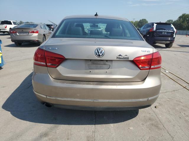 2015 VOLKSWAGEN PASSAT SE 1VWBS7A34FC021569