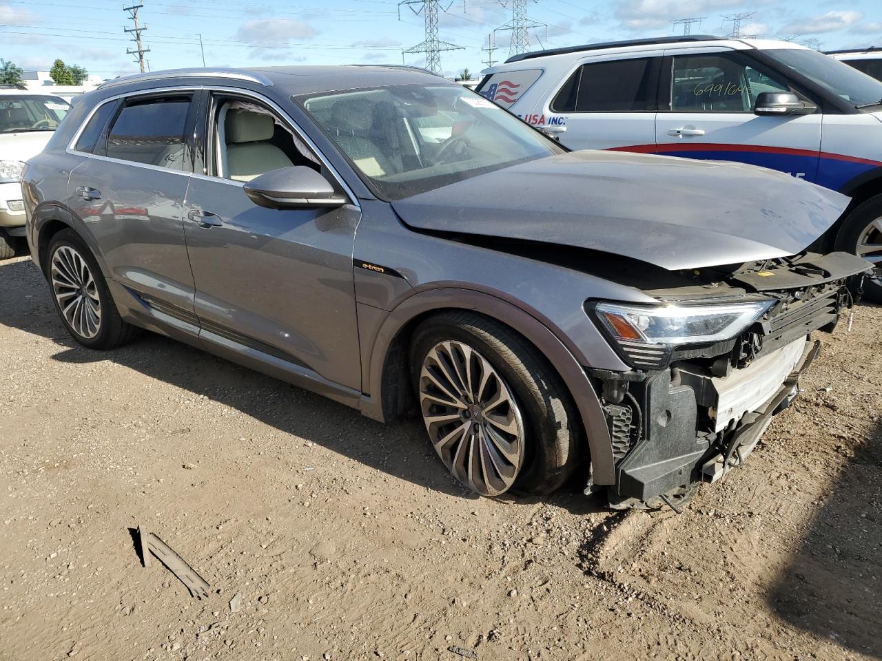 AUDI E-TRON PRESTIGE