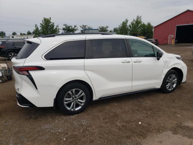 2022 TOYOTA SIENNA LE 5TDGSKFC9NS045836