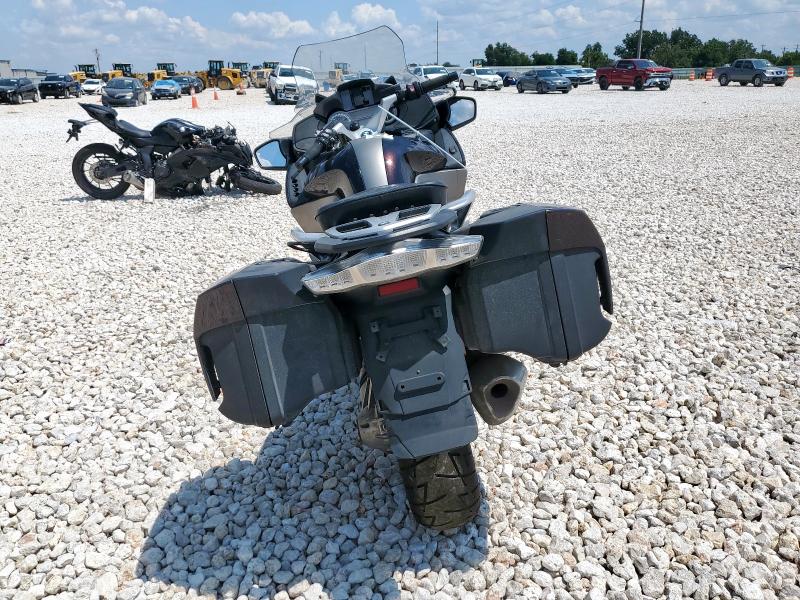 2016 BMW R1200 RT WB10A1309GZ195212