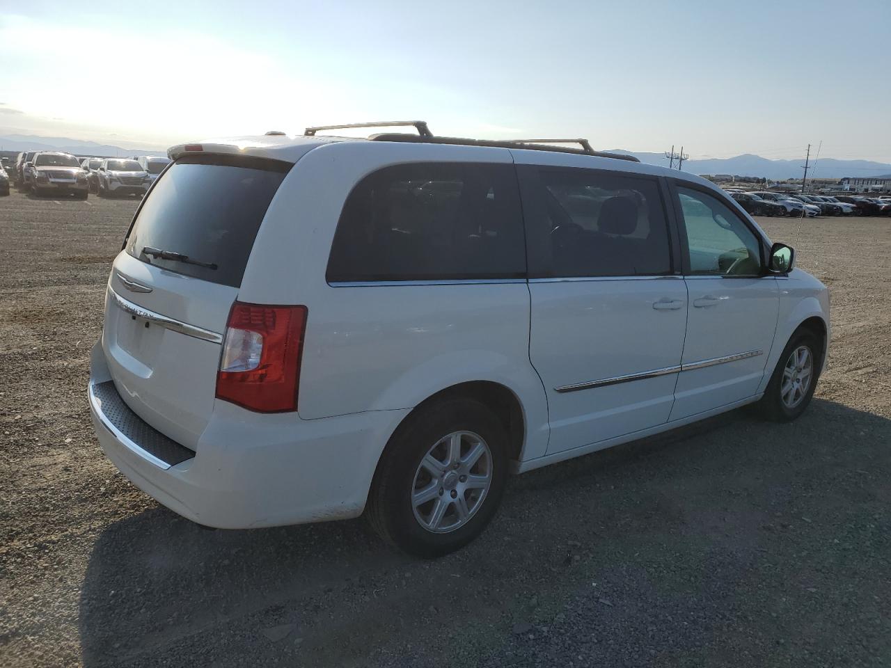 CHRYSLER TOWN & COUNTRY TOURING
