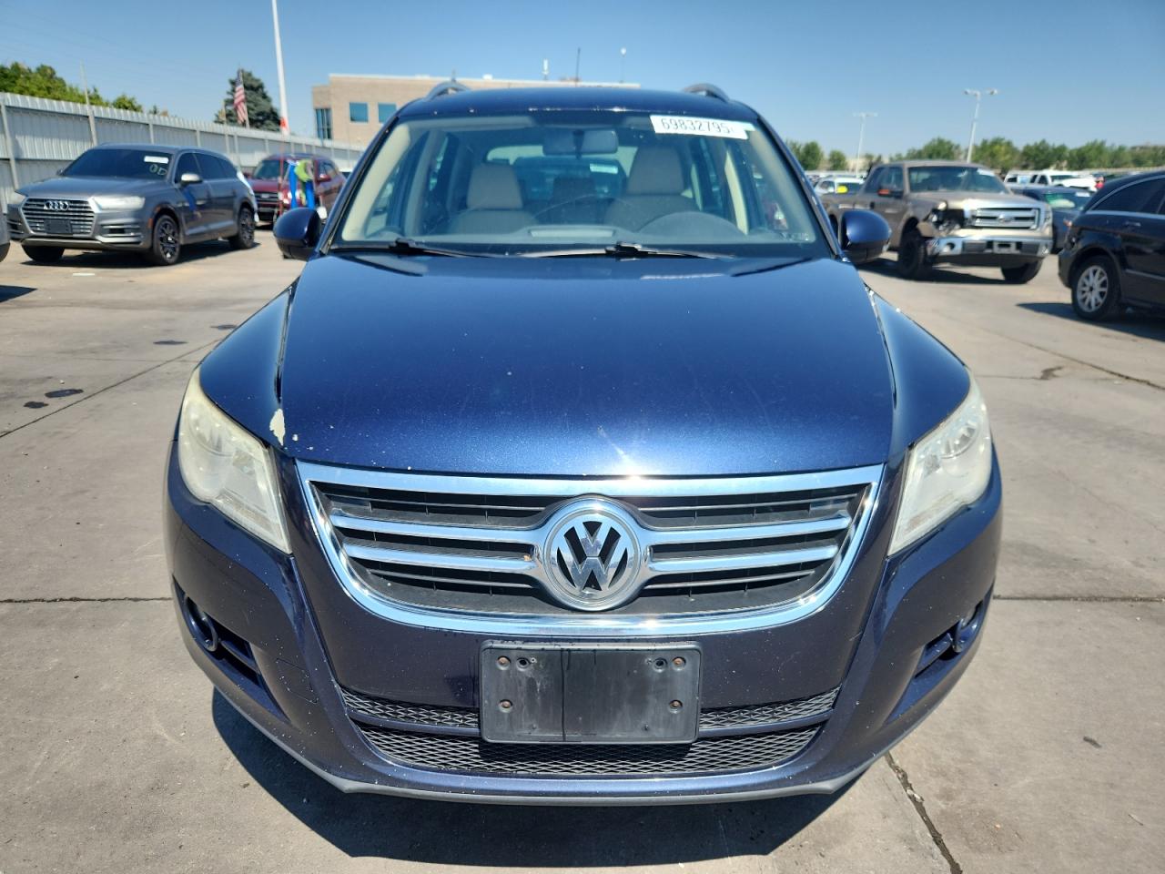 VOLKSWAGEN TIGUAN S