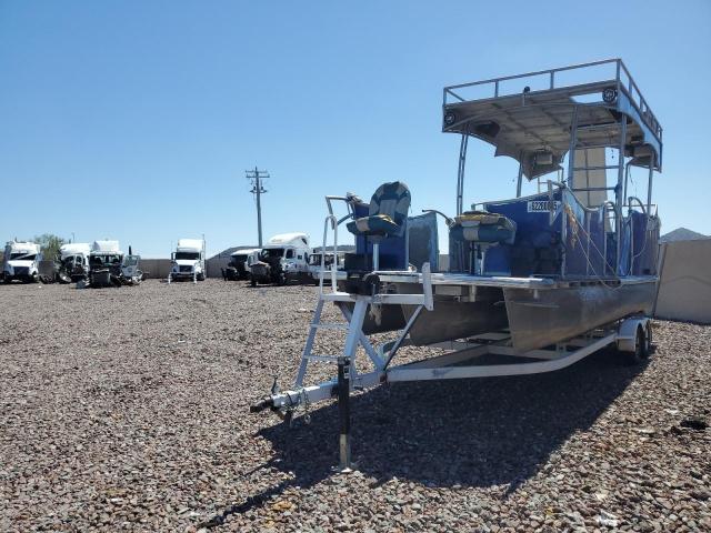 2004 UNK VOYAGER  BOAT #3303071763