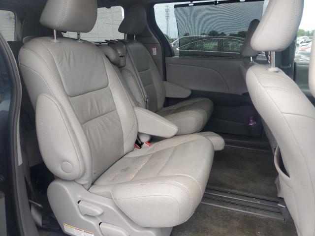 2017 TOYOTA SIENNA XLE 5TDYZ3DC2HS859940