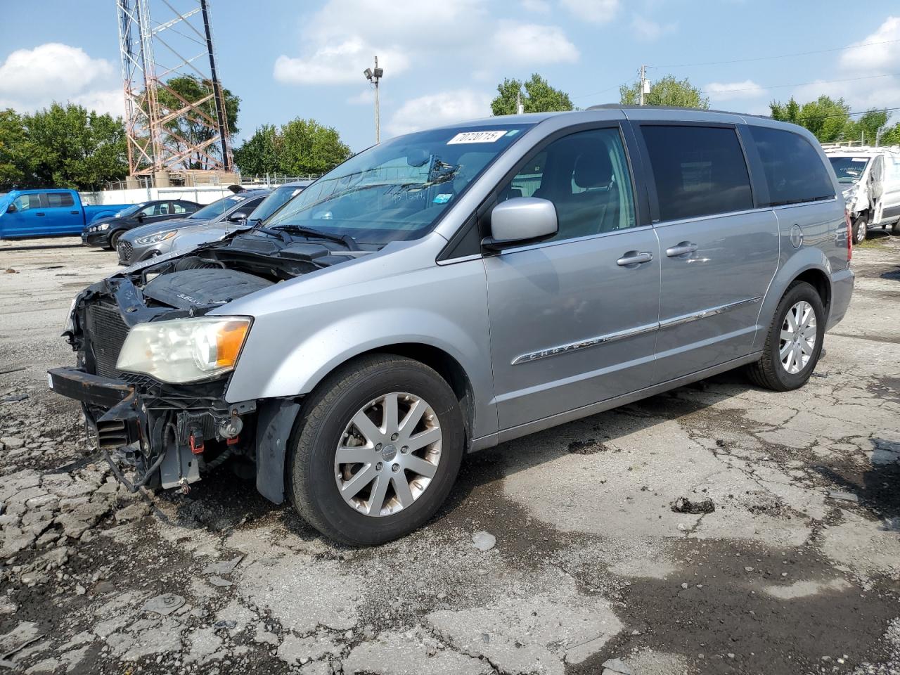 CHRYSLER TOWN & COUNTRY TOURING