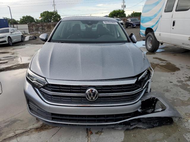2024 VOLKSWAGEN JETTA SE 3VWEM7BU7RM040117