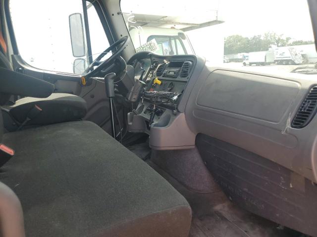 2015 FREIGHTLINER M2 #3242576595