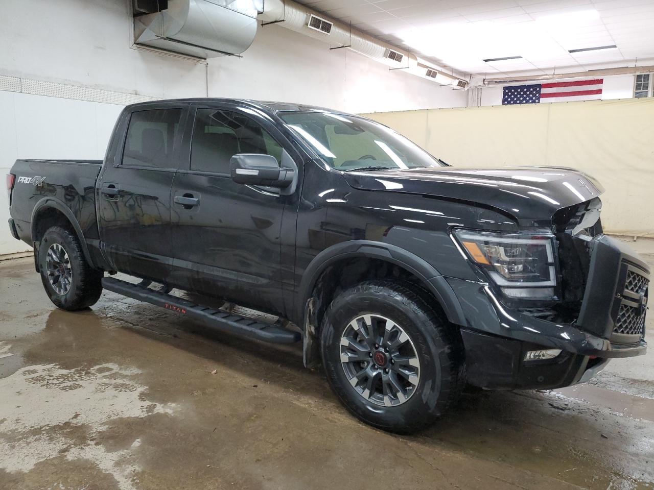 NISSAN TITAN PRO-4X