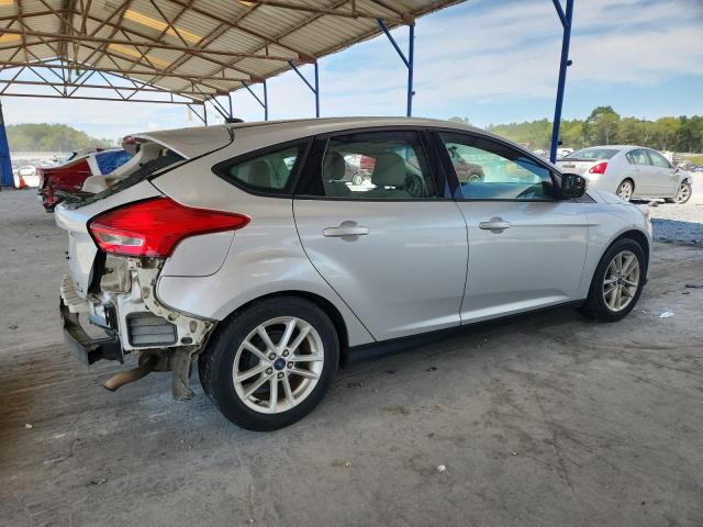 2015 FORD FOCUS SE 1FADP3K26FL227543