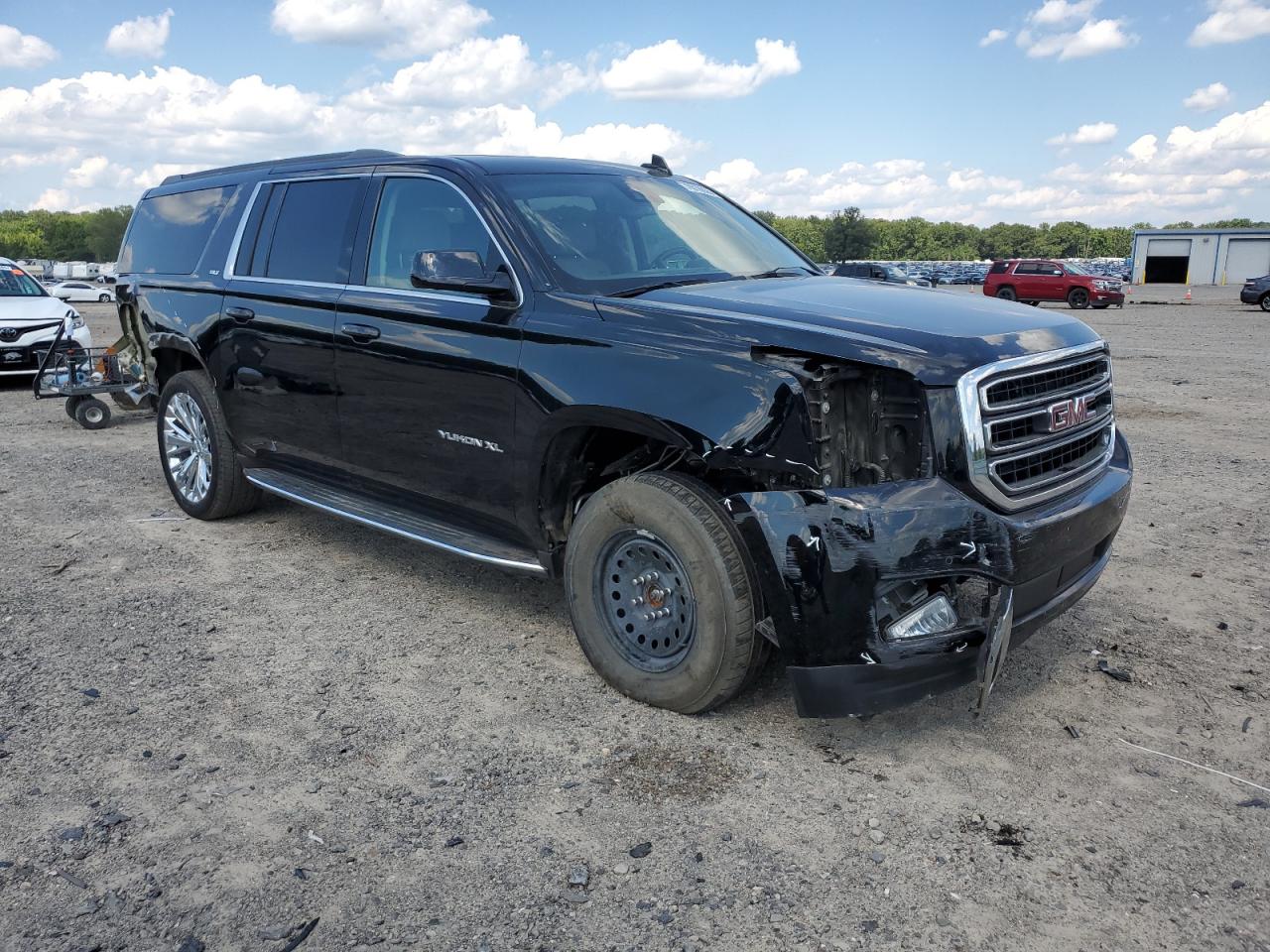 GMC YUKON K1500 SLT