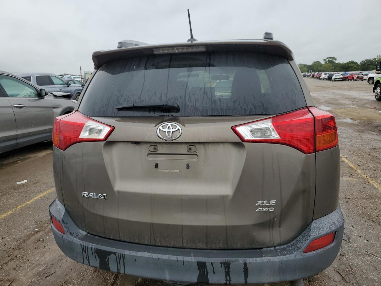 TOYOTA RAV4 XLE