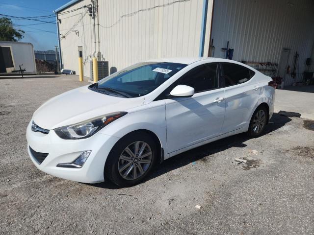 HYUNDAI ELANTRA SE