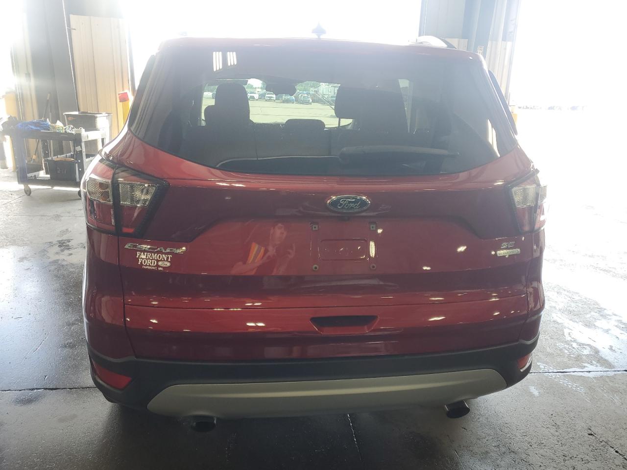 FORD ESCAPE SE